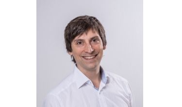 Dr. Alexander Smeja